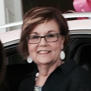 Meet your Posher, Judie malone